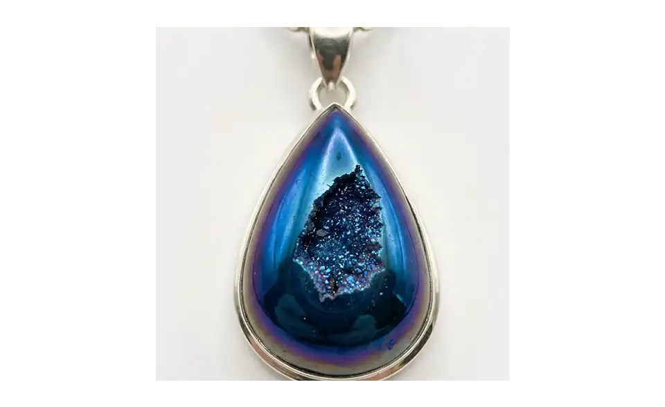 Pendentif Druzy Naturelle – Argent 925 - Éclat Brut & Énergie Positive