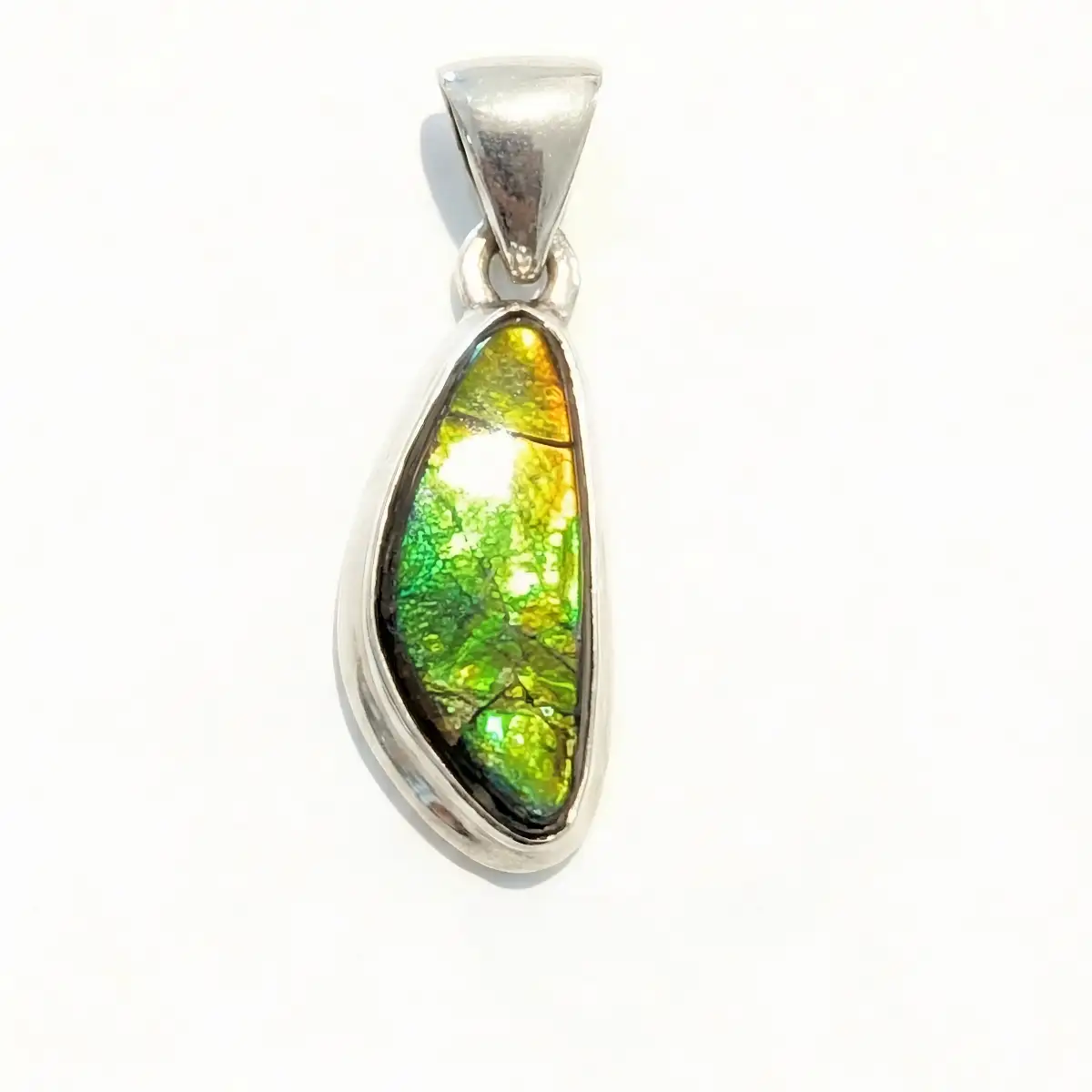 Pendentif Ammolite Naturelle en Argent 925 – Pierre Rare, Énergie, Abondance et Transformation